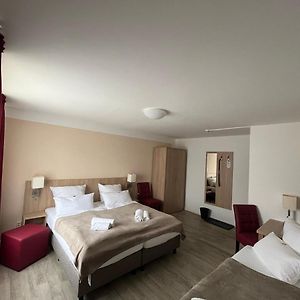Schroeders Gaestehaus